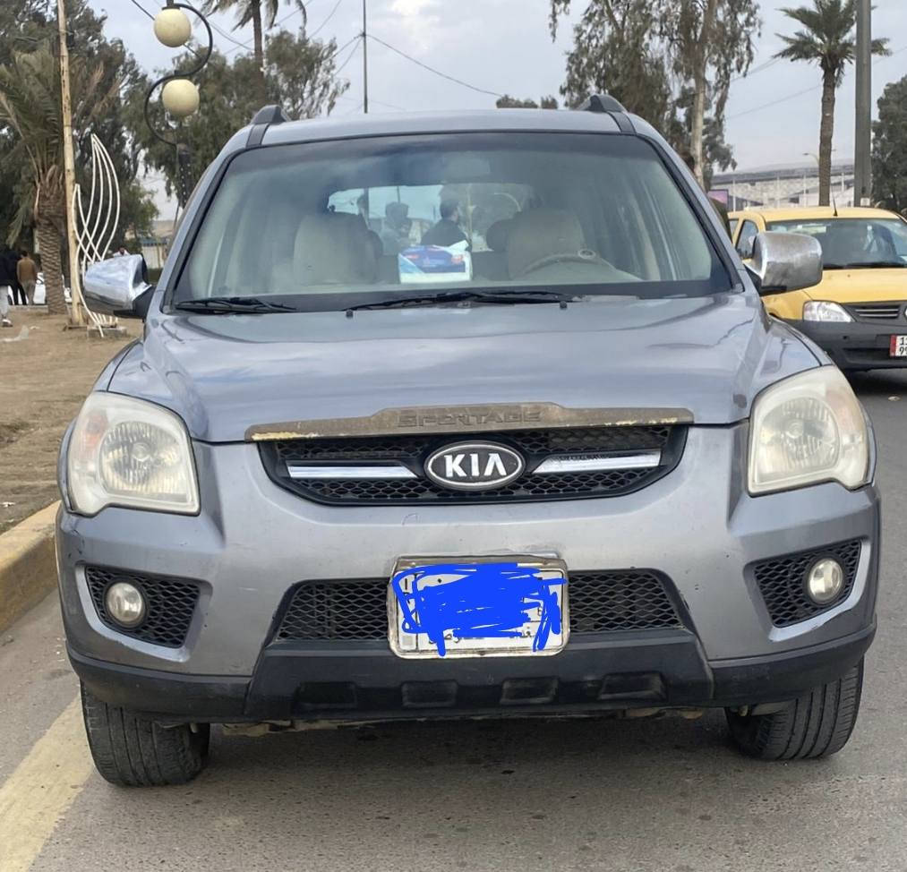 السلام عليكم..
كيا سبورتج خليجي ٢٠٠٩ مكينة ٢٠٠٠ رقم بغداد بأسمي ...سيارة مكفولة من الحادث والصبغ كير مكينة بشرط الفحص...بيها منظومة غاز شغالة ...تبريد تدفئة شغال...
السعر ١١٥ وبيها مجال شوية .. رقم موبايل ***********

