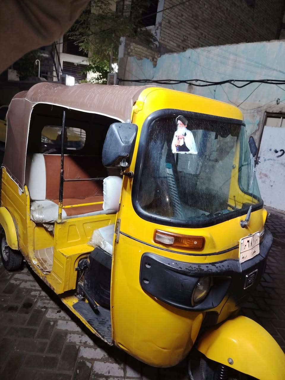 سلام عليكم تكتك موديل 2019 شهر 10رقم سنويه تحويل لا تنقيص ولا تبخير السعر 5500 بيها مجال مابيها قطره صبغ بلادي تكتك بيها جفيه من ضربه  يردلها شغلات بسيطه عنوان مدينه صدر قطاع 18 يريدها اتصل ***********
