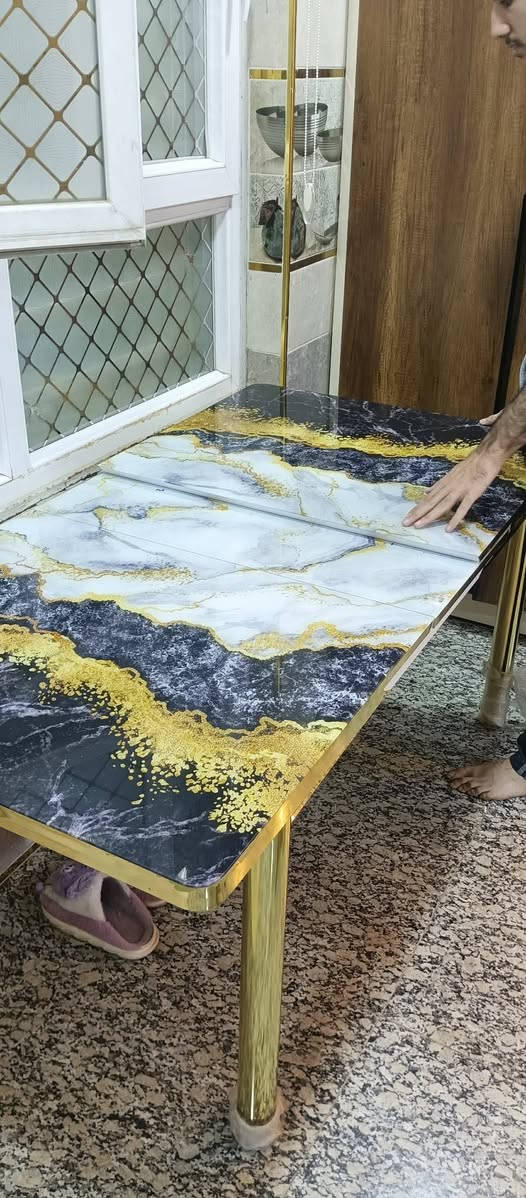 السلام عليكم 
ميز طعام للبيع جديد مابي ضرر 
السعر 200 وبي مجال


**إذا كنت صاحب هذا الإعلان وتريد حذفه لأي سبب، رجاءا أرسل رسالة إلى الدعم الفني**