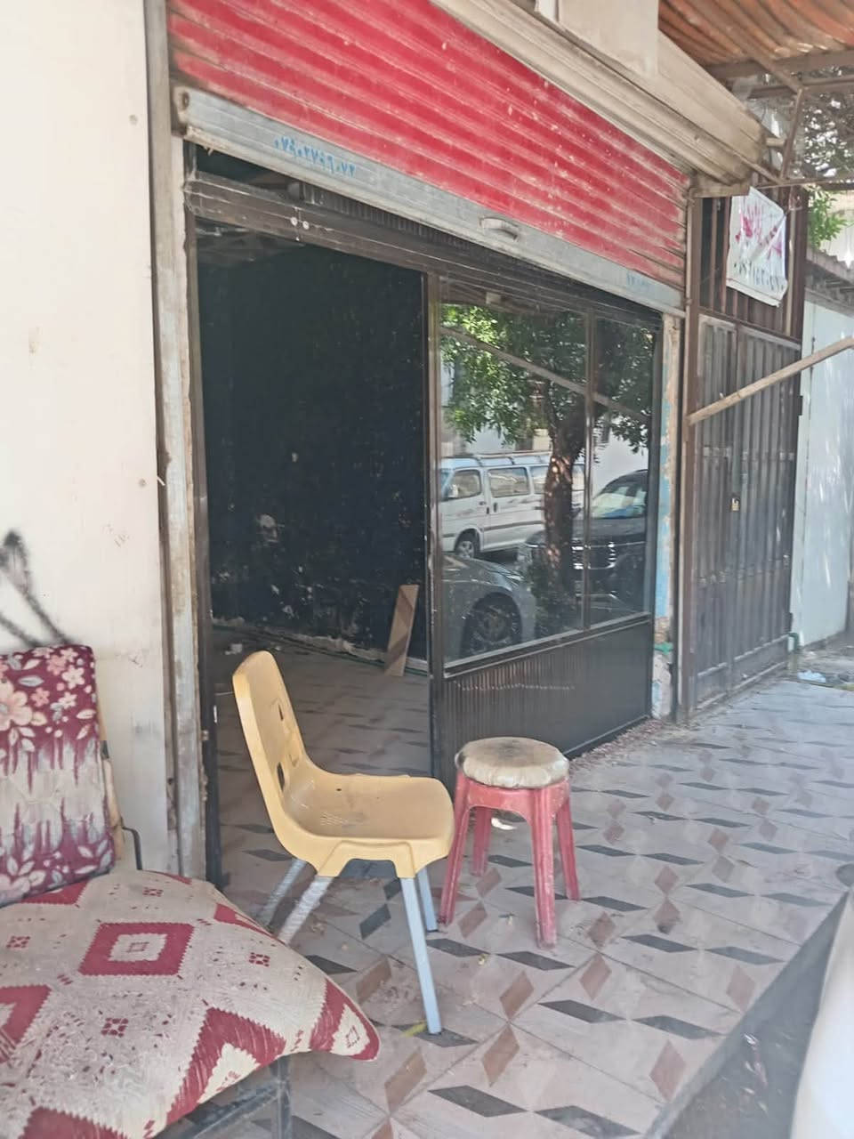 محل للايجار
المكان شارع فلسطين شارع الكنيسه 
للاستفسار ***********
