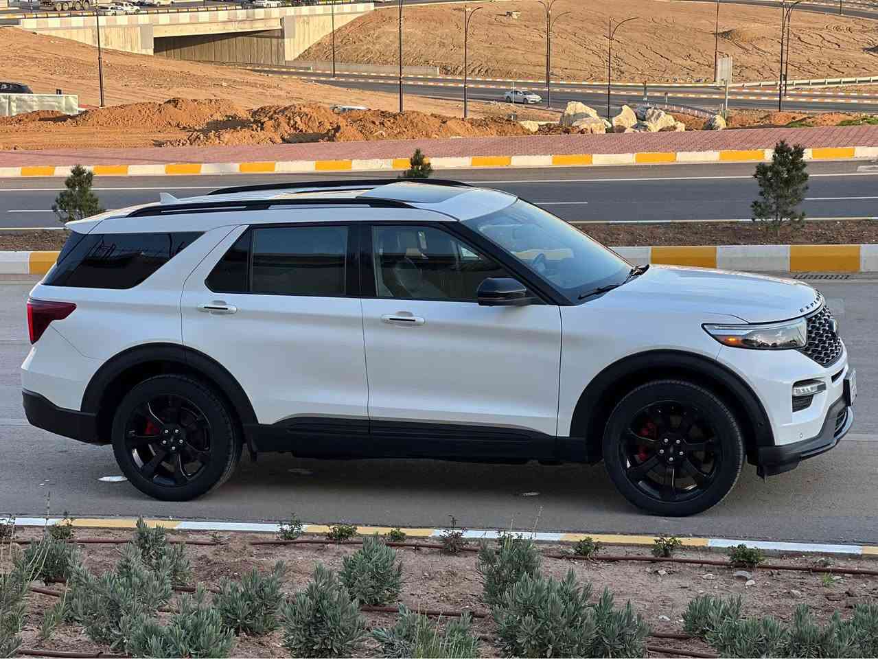 ٢٠٢٠ST
کلین تایتل
فول مواصفات 
کوشن مەساج 
ئۆتۆپارك
ژ.م*********** السليمانية, العراق
