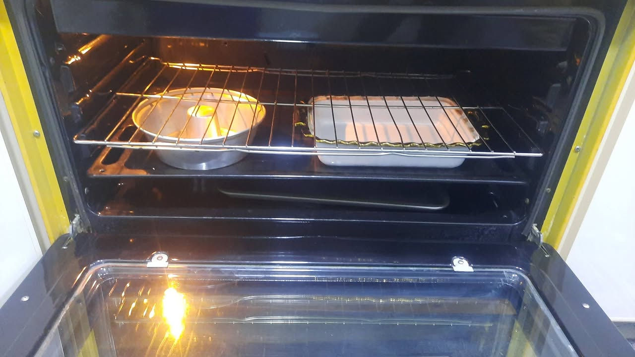 طباخ المتين نظيف جدا سعرة 300وبي مجال لتواصل ***********
