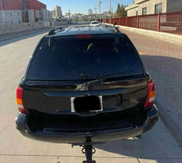 جیب گران چیرۆکی 2000 مواسەفات V8
غاز +بەنزین 
فول جەبەلی 
ئۆتوماتیک جام کارەبا 
کوسن جلد شاشە ئایپات سڵایت 
دۆسە ئاسن 
گێرو مەکینەو ئەکسلو دەبڵ
 ئەکسلی بەشەرت سەیارەکە تو ویلە 

سعر لە کۆمێنت داوابکە ڕاستەخۆ بۆت دیت 📩 

٤تایەی جەبەلی لۆکی لەژێرە 
کەمل بۆیاخە بەڵام زۆر زۆر جوانو پاکە 

ژمارەی خاوەنی 
***********
