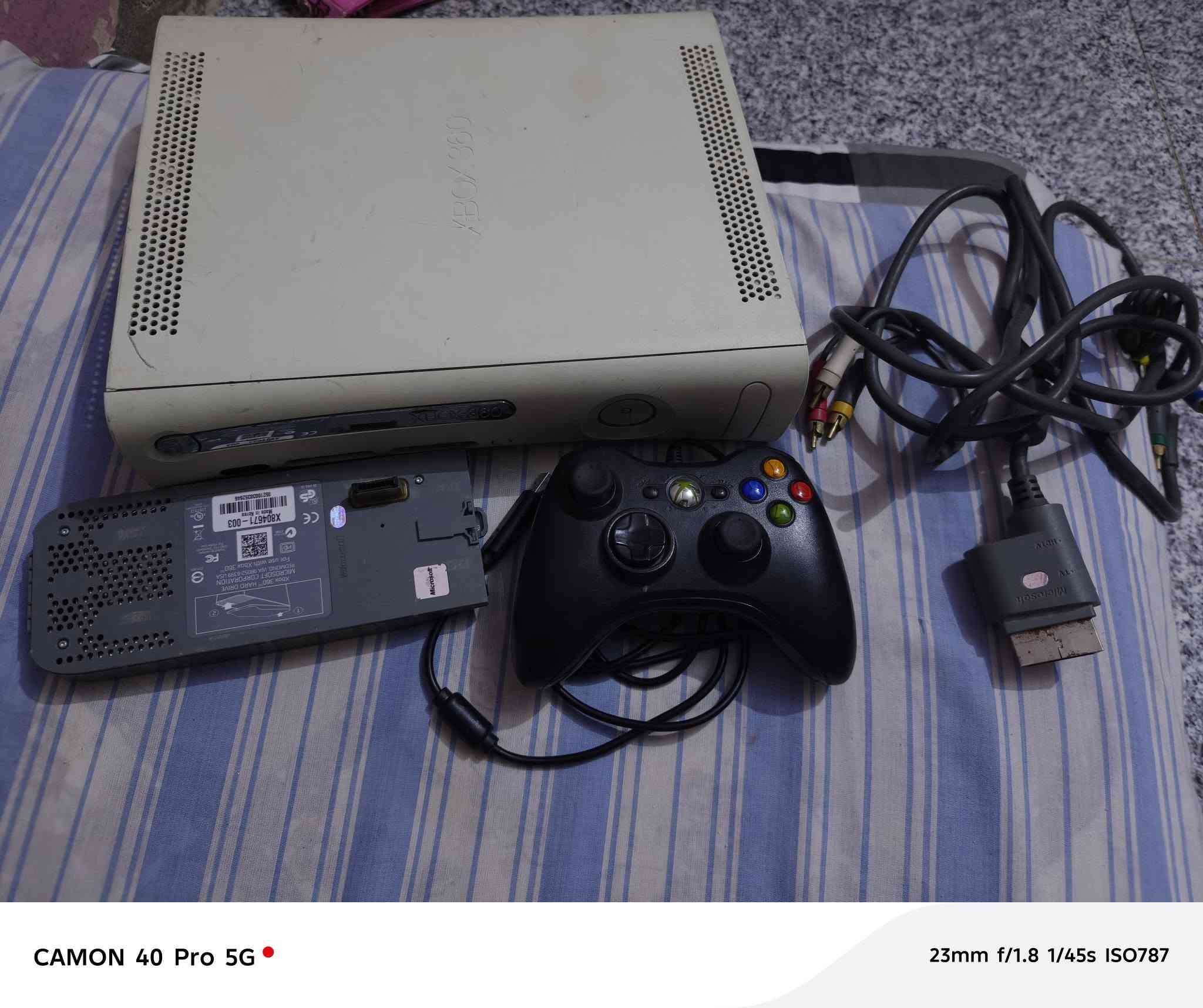 سلام عليكم
عندي Xbox 360 🎮

لون أبيض

ملحقاته كامله ما عداه المحوله ضايعه جان متروك

وهارد مابي ألعاب هاذة هارد الشركه بي لعبتين 

السعر 45 وبي مجال للطيبين

المحوله سعرهة بل سوك 15 و الهارد 120 لعبة ب 21

يعني تريد تسوي يكلفك هوة وفلوسة تقريبا 70 ألف 

المكان االديوانيه لخصيمه حي لامام الصادق 

هاذة تصوير اله


**إذا كنت صاحب هذا الإعلان وتريد حذفه لأي سبب، رجاءا أرسل رسالة إلى الدعم الفني**