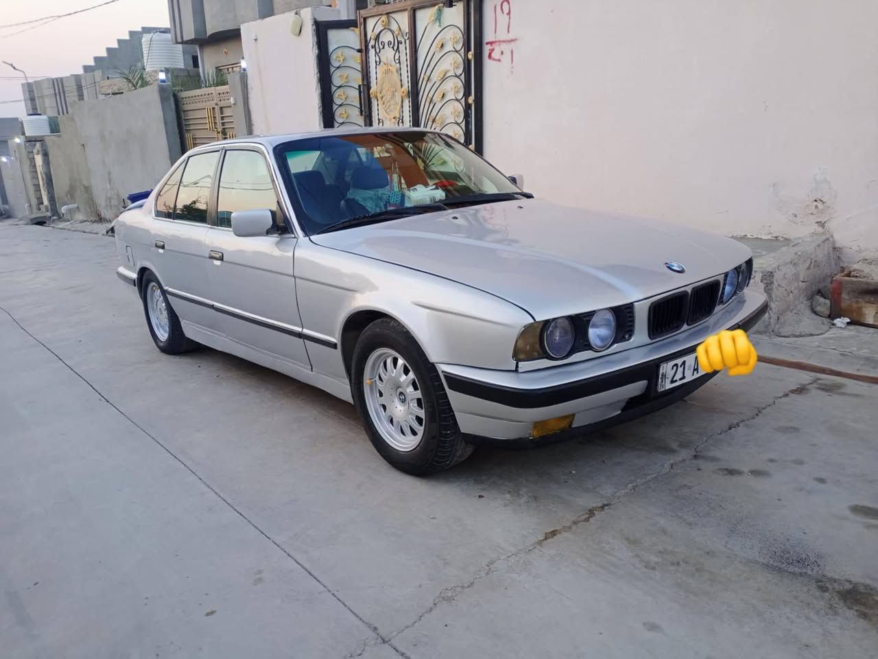 للبيع بيئم ٥٢٥ موديل ٩٤ سياره جاهزه سنويه مجدده دولي تبريد تتفئه تخم تاير جديد صدر  جديد باتري جديد كير ومكينه جديد كبس كهربائيات كلها شغاله مكان السياره ديالى جلولاء السعر ٦٣ وبيها مجال رقم الهاتف ***********
