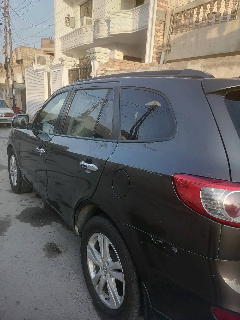 سنتافيا ١٢ امريكي رقم بغداد 
 محرك ٦ سلندر ٣٥٠٠ دوش 
فول مواصفات 
صبغ ٤قطع تقريبا
للبيع ب  130 او مراوس وفرق
مكاني بغداد 
