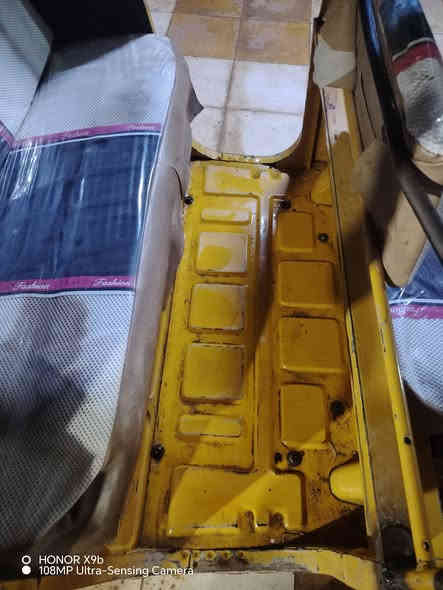 سلام عليكم تكتك موديل 19 كامله للرقم كهربايات شغاله محرك مكفول بيها بس الدوس فقط مكان الحمزه الغربي سعر 5100 وبيها مجال *********** او ***********
