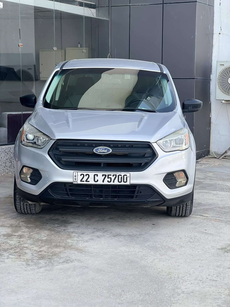 فۆرد ئيسکەيپ ۲٠۱۹ مەکينە ۲.٥ مەرغوب نمونە لەجوانی سەنەوی نوئ بەناوی خۆم لۆک لۆک دوپارچەو سبوخ بئ ناوگرتن گيئرومەکينەوکارەبای کرانەوە هەموی بەشەرتە  ۱۱۹ گەڵا ژ م ٠۷٥٠۱۱۱۷٠۲٦
٠۷۷٠۱۲۳٠٥۲٥
