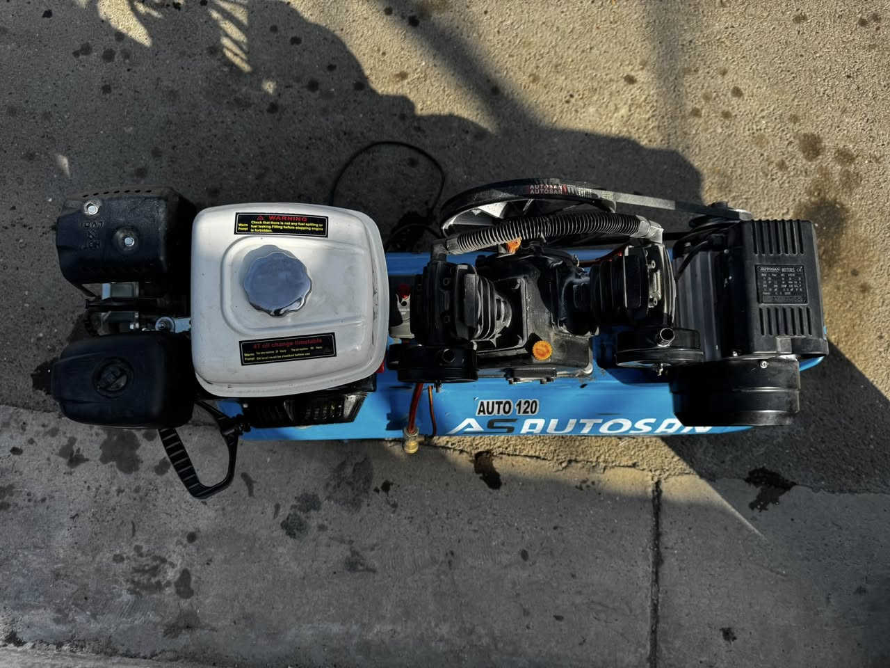 سلام عليكم كمبريسر حجم 120 مستعمل 4 اشهر اخو جديد مولده ما مشتغله ابد مكان بغداد حي العامل سعره 350 
***********
