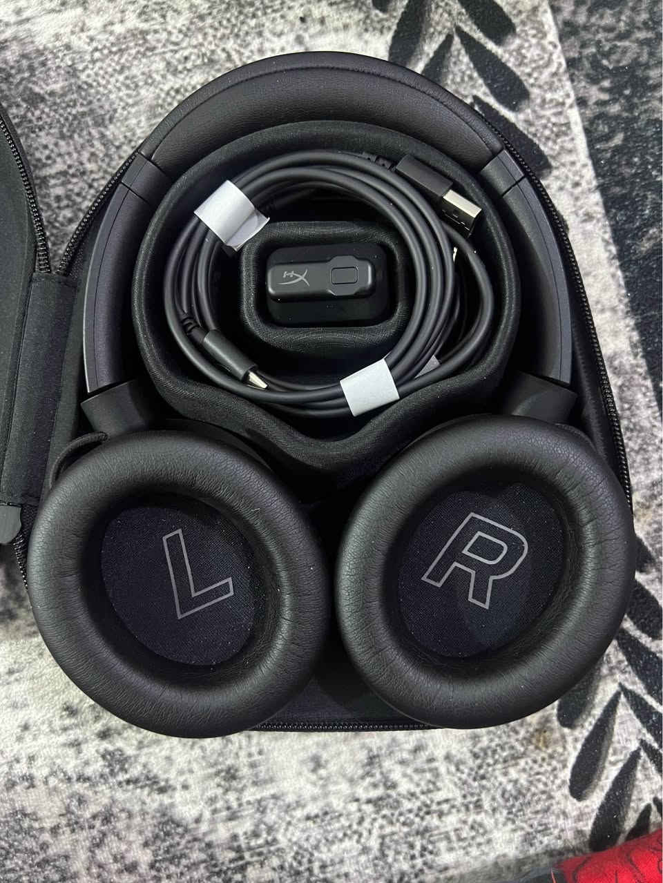 Hyper x cloud mix 2

سماعات هايبر اكس كلاود مكس 2 

مستعمله ونظيفه جداً وغراضها كامله

تربط على جميع الاجهزه اواكس

وعلى التلفونات والايبادات بلوتوث وبيها دونكل 2.4 هيرتز يعني استجابه فول وبدون تأخير والصوت محيطي وعزل تام 

مكاني حي الاعلام ومتوفر توصيل لجميع محافظات العراق بغداد, العراق


**إذا كنت صاحب هذا الإعلان وتريد حذفه لأي سبب، رجاءا أرسل رسالة إلى الدعم الفني**