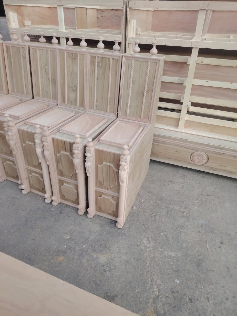 1..سعر متر ديوان #الصاج 175/ نشتغل قسط بدون تحميل 
2..سعر متر ديوان #المودرن 100 
 ويقدم معرض بيت الزان  لزبائنه الكرام أحدث موديلاته من الدواويين  الصاج و الملكيه والمودرن  بمواصفات راقيه
 مع ظمان حقيقي لمدة 20 سنه من تاريخ الاستلام  مع طابوريه وكوشات
ملاحظه:: نعمل حسب طلب الزبون من تغيير لون القماش وحسب القياسات الزبون ولدينه كادر يذهب لمنزل الزبون لاخذ القياسات


**إذا كنت صاحب هذا الإعلان وتريد حذفه لأي سبب، رجاءا أرسل رسالة إلى الدعم الفني**