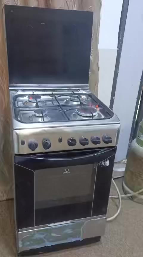 طباخات باله كويتي ايطالي شرط الفحص والنضافه عنوان 
البصره الزبير متوفر توصيل جميع مناطق البصره اللاستفسار 
***********
