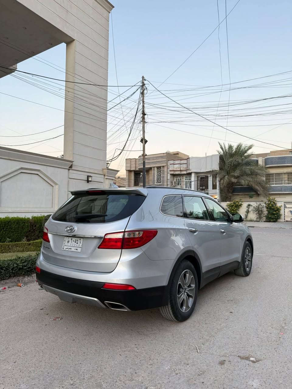 السلام عليكم حبايبي
سنتافيا
موديل 2016
بيها جاملغ خلفي وبابين صفحه السايق 
ماشيه 64 الف 
تدفئه كشخنات
كشخن كهرباء
تحكم ستيرن صفحتين  
تحكم مري كهرباء 
تبريد ٣ قطع 
٧ راكب 
مكينه ٦ سلندر 
السعر 149$ وبيها مجال بسيط حك الجيه فقط
بغداد (بغداد جديده)
للتواصل
***********
