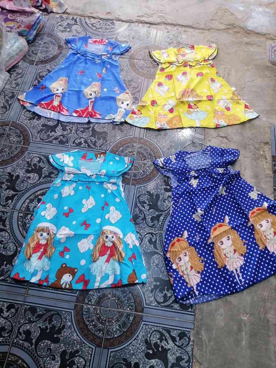 #ملابس اطفال
#تراكات بيبي ونفانيف 
#قياس اشهر ل3سنوات ناعم حسب الموديل والتراكات ل6سنه حسب الموديل
#الاسعار 2500-3500-4000
#يوجد_توصيل
#العنوان فلوجة حي الشهداء شارع مرطبات مشمشه قرب عيادة دكتور وليد مقابل مكتبة ابو نور 
#الحجز خاص او واتساب ***********
