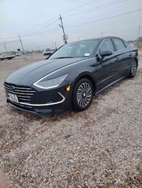 مقصورة واسعة • ٤٢الف كم • سماعات بوس