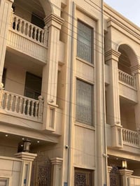 بناية تجارية • مؤجرة بالكامل • ٢٥٠م