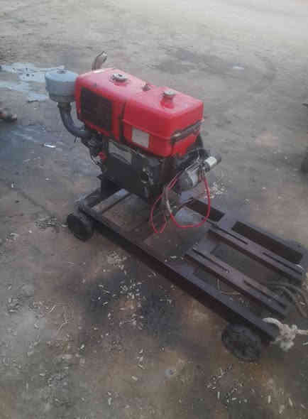 للبيع فيتنامي ٢٥ احصان   يشتغل سلف وهندر  تبريد راديتر  السعر مليون ٢٠٠ الف   العنوان حدود واسط بغداد قرب سيطره الج أثير  ***********  اسيا  ***********
