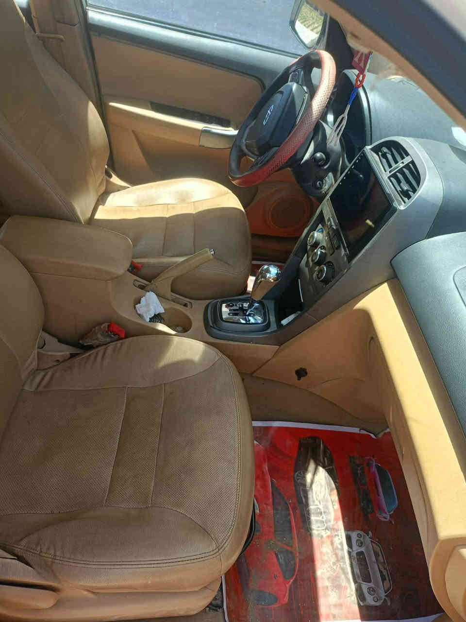 سلام عليكم من رخصت مدير لكروب شيري موديل 2012سيارة جاهزة من كلشي بس بيهة بارد بجاملغ خلفي ولباب لخلفي  شبر بي بارد  مكان سيارة بغداد رضوانية سعر 60 وبيهة مجال مكلف بنشر ***********
