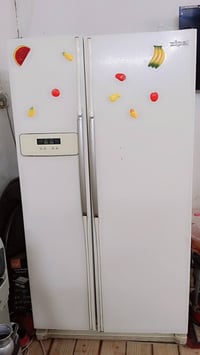 ثلاجة • شغالة • ناقص غاز