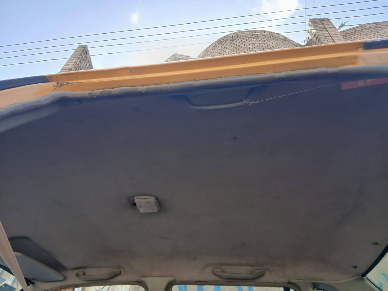 سايبه للبيع بسمي سنويه 2030مديل 2013.    ***********. علي
