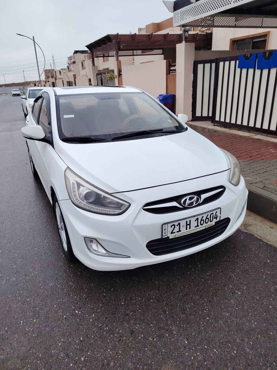 سلام عليكم اكسنت للبيع موديل 14للبيع كلشي موضح بالفحص وصار بيها شبر معجون وصبغ جوا تانكي البانزين كير محرك شرط فول ماعده البصمه فتحه بالسقف وشاشه وكامرا بأسمي وبيها دفتر بانزين /السعر113 وبيها مجال /العنوان كركوك ***********
