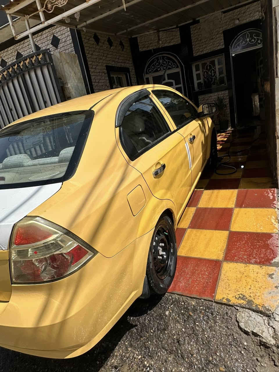 السلام عليكم
افيو مفتوح موديل 2011 مال الشركه عامه سياره جديده ع صبغه الشركه جاهزة مكينه كير مكفول جديد شرط الفحص سياره كهربائيات كلهة شغاله صدر حداديه كامله كبل للشارع
رقمه كربلاء موجوده بالحله سنويه لل ٢٧  سياره نضيفه وبالحقيقة بعد احلى وانضف

السعر 67 وبي مجال قليل 

***********
