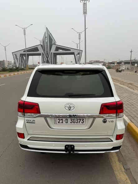 سلام عليكم لاندكروز موديل 2021 بريم 8 سلندر كفاله عامه رقم سليمانيه تحويل مباشر بسمي السياره السعر 59 الف وبي مجال لشراي السياره مال جناي متصرف عليهه  كلشي 170 ماشيه مكان السياره الرمادي ***********
