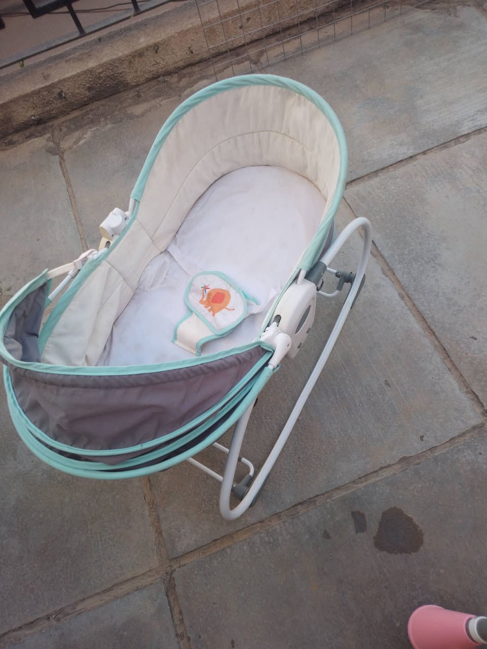 السلام وعليكم سعر الكل ١٠٠الف


**إذا كنت صاحب هذا الإعلان وتريد حذفه لأي سبب، رجاءا أرسل رسالة إلى الدعم الفني**