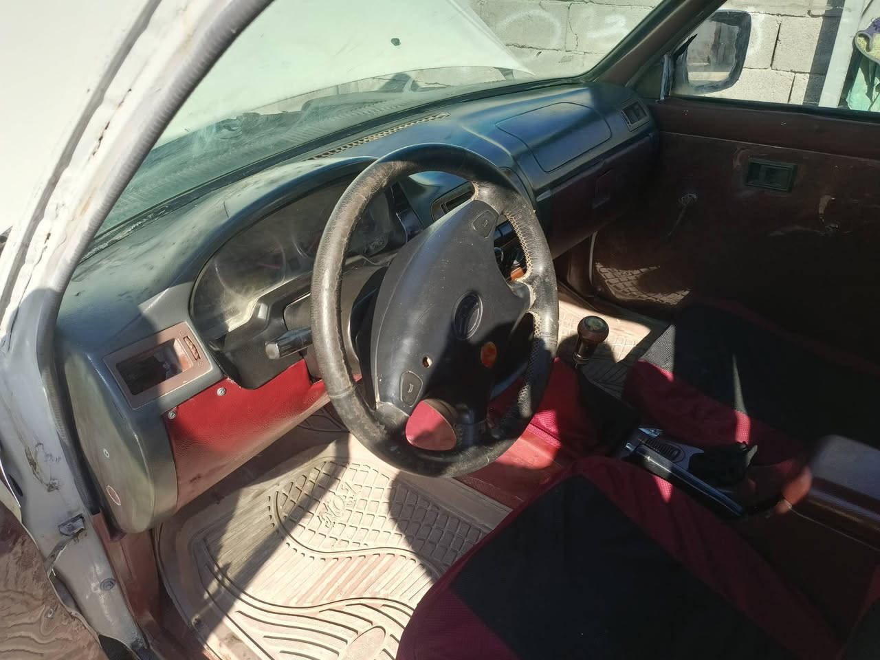 دير اوراق موديل ٢٠٠٨ محرك كير مكفولات مكان الديوانية البدير السعر ١٧ وبيها وبيها مجال ***********
