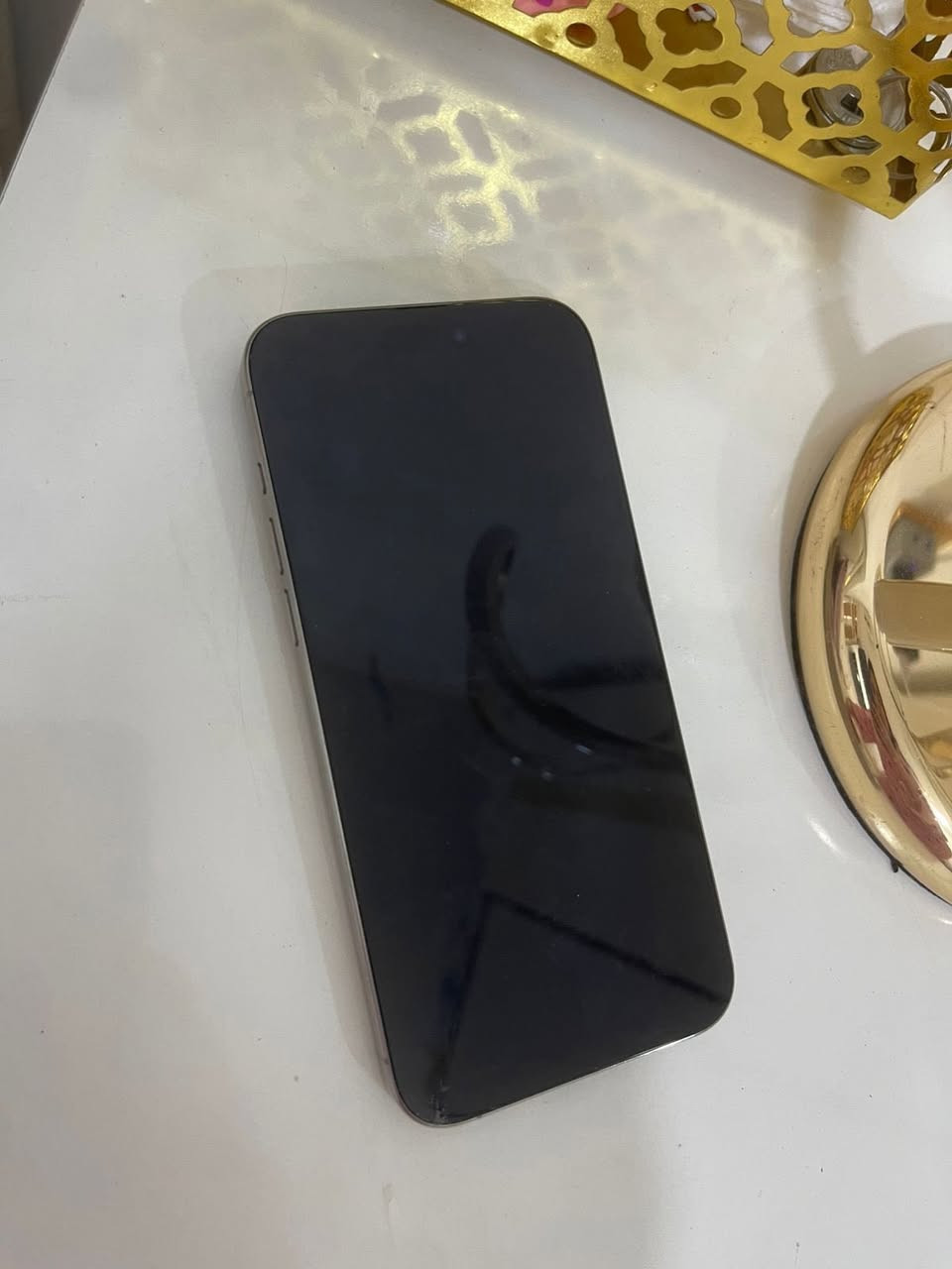 ايفون 15 برو ماكس نضيف مبدل بطاريه بس ضهر مفطور شي قليل وشاشه هم شي قليل بالطرف واضحات بالصوره ممأثرات على اي شي بالجهاز سعر 800 وبي مجال مكاني بغداد


**إذا كنت صاحب هذا الإعلان وتريد حذفه لأي سبب، رجاءا أرسل رسالة إلى الدعم الفني**