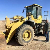 من رخصة الأدمن شفل صيني  ال جي تحويل   موديل ٢٠١١بس محرك كايم والباقي ...