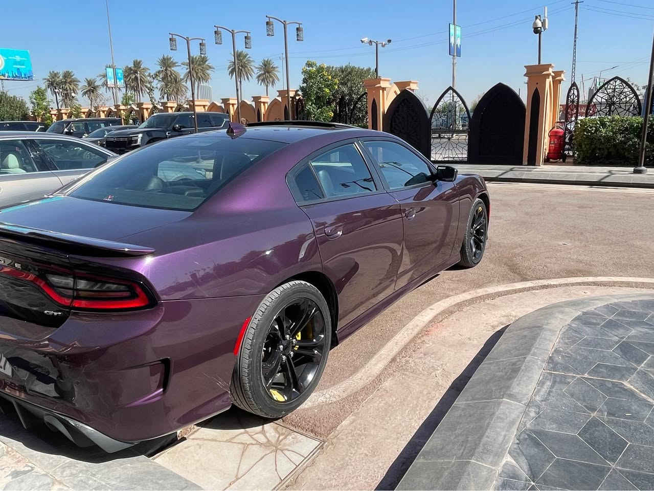 للبيع دوج جارجر موديل 22

موصفات جيتي بلاس فول كنتاره سلايد 

تدفئه تبريد كشنات الامامي و الخلفي 

محرك 6 سلندر 

سستم سماعات + دمام خلفي.  

لون بنفسجي 

صور الحادث مرفقه تبديل جاملغ امامي و دعاميه 

مكان السياره بغداد حي الخضراء 

للأستفسار *********** بغداد, العراق
