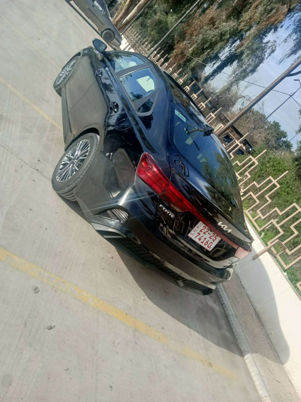 للبيع كيا فورتي جي تي لاين موديل ٢٣فول ١/١كشن حار بار
دخول جديد رقم كاتي. بشرط الترقيم بعدها مامخرجه
مواصفات 
فتحه سقف سلايد روف
كشنات جلد مطزز علامه gtلاين
تدفه وتبريد بل كشنات كشن سائق كهرباء 
تبريد قطعتين 
شاشه كبيره ابل كار بلي  تبريد بيانو منفصل مناخي
ويلكب ١٨
بك لايت لد لايتات لد زنون
هندى بريك بصمه اوتو هولد
رادار تحديد مسار قياده ذاتيه
صندوق يفتح عند الاقتراب 
ضررها صفحه بيها ربع وبوند شويه بل تكم انطيك ٦قطع وتكم 
ايرباك كلها طاكه وراجعه سياره سياره جاهزه علا اخر حبايه بيها نقص شغلتين صار شغله ورقتين اشيلك من حكها سعرها ١٢٠بيها مجال شراي اتصل ادفع سعر عجبني ابيعلك كلشي اكو بل سوك *********** مكانها موصل حي كندي
