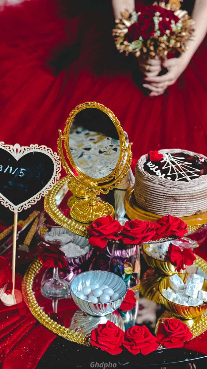 🌸 بمناسبة قرب موسم الربيع 🌸  

ديما كروب مستعدة لتنظيم أعراسكم ومناسباتكم بأجمل التفاصيل وأرقى اللمسات ✨  

نقدّم لكم:
💍 تجهيز وتنظيم الأعراس  
🌿 لدينا أعراس في الهواء الطلق (مزارع – حدائق – جلسات ربيعية مميزة)  
🎉 تنظيم جميع المناسبات (خطوبة – تخرج – عيد ميلاد – كشف جنين – توديع العزوبية)  
🎁 تجهيز أجمل التوزيعات الخاصة بالمناسبات  
📸 تنسيق وتصميم بشكل أنيق ومرتب يليق بفرحتكم  
👩‍💼 بإشراف كادر نسائي متكامل لراحة وخصوصية أكثر  

خلّوا مناسبتكم علينا وإنتو بس استمتعوا بالفرحة 💐  
نهتم بأدق التفاصيل حتى تكون مناسبتكم مميزة ومختلفة 🤍  

📍 الموصل  
📞 للحجز والاستفسار راسلونا على الخاص أو عبر الأرقام:  
***********  
***********  

ديما كروب… نفرح بفرحتكم ونصنع أجمل الذكريات
