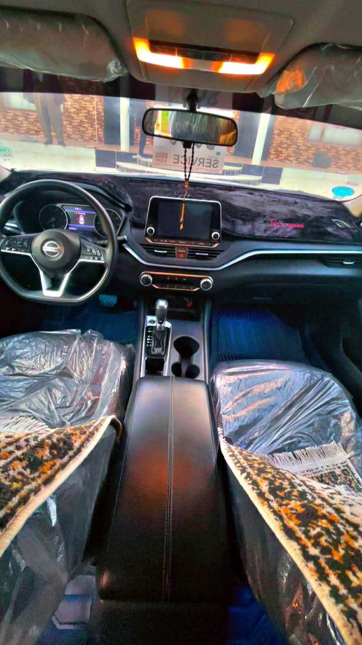 ئالتیما ٢٠٢٠ سەیارەکە زۆر خاوێنە  پشت و پێش کەپسە بی لیدراو بێ ئێرباگ لە هەولێرە نرخی142$ محامەلە
 رەقەم : *********** أربيل, العراق
