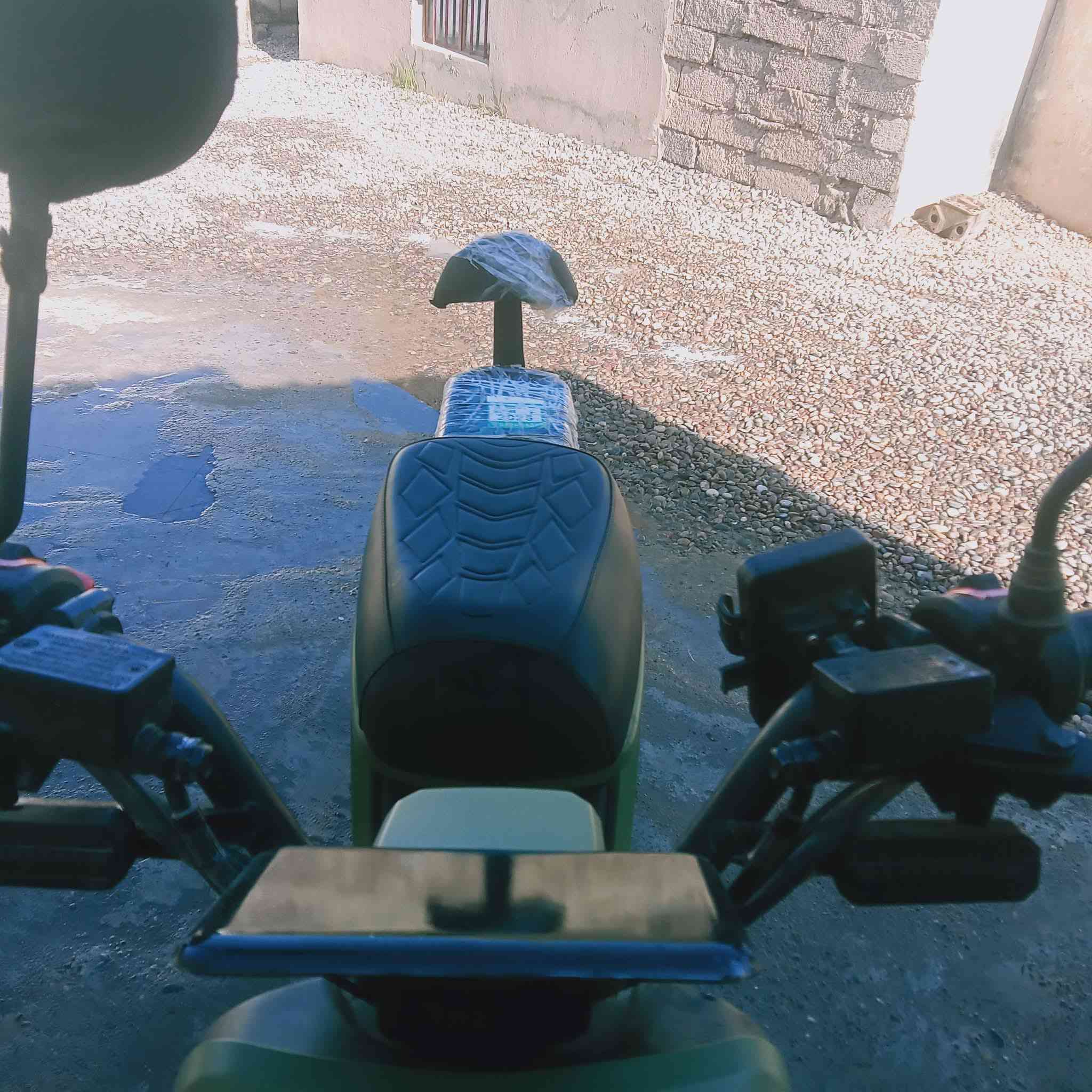 السلام عليكم موطور شحن R8 للبيع شغال مابي اي عطل بي بلتوث نشرات بي بگ مايصرف شحن كهربائيات شقاله السرعه 109 شركه MRالسعر 450الف وبي مجال لطيبين المكان صلاح الدين الشرگاط


**إذا كنت صاحب هذا الإعلان وتريد حذفه لأي سبب، رجاءا أرسل رسالة إلى الدعم الفني**