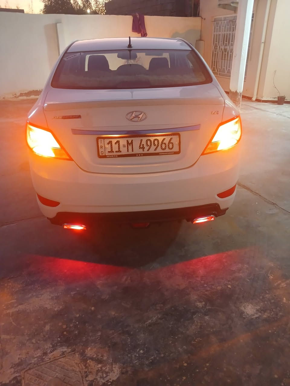 ا
السلام عليكم 
أكسنت موديل 2016خليجي 
السياره مكفوله 
جديده جديده ومتعوب عليه 
مابيه نقص 🔩 برغي 
السعر 117وبيه مجال
التصال ***********
