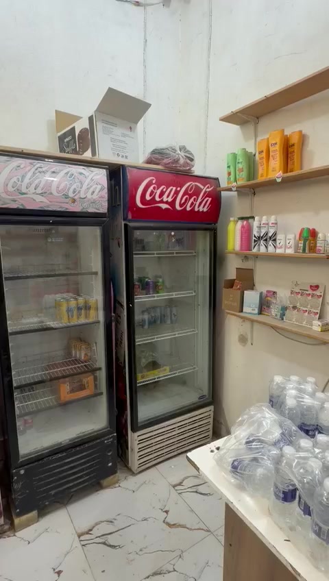 السلام عليكم غراض اسواق للبيع شلعة وحدة عارضات ايكور4مجمدات 2فاترينات 2ميوزة دخل 2رفوف حديد وخشب جام خانة كلهة جام وباب 3/3 ؛2سلات جبس 3
العنوان بغداد السياحي***********
