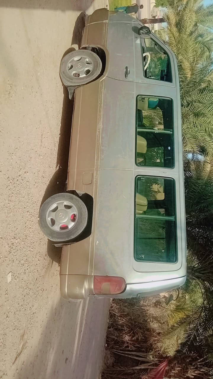 السلام عليكم ستانا للبيع موديل 95خط وبحث جدد مرور مصفره مالكها بل حله مكينه بيها بخار والباقي كله جديد ***********/سعرها 38وبيها مجال
