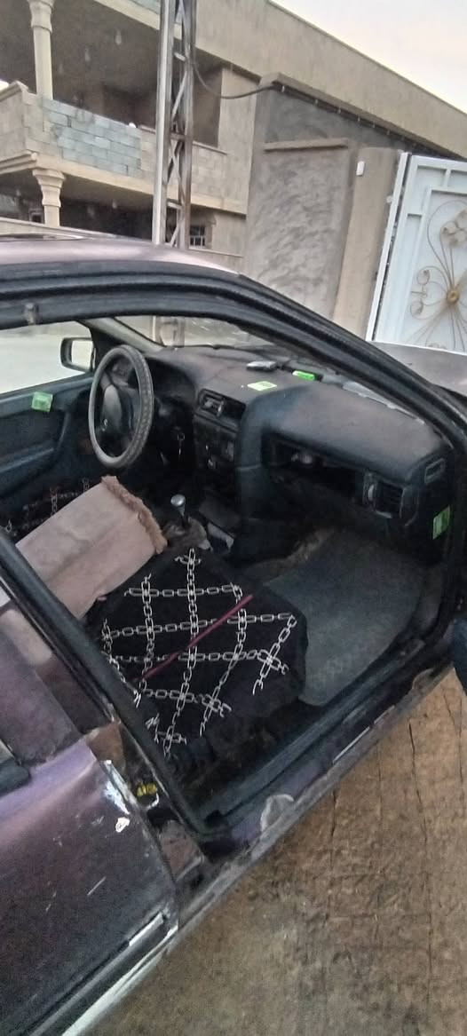 سلام عليكم ورحمة سياره فكترا للبيع  محرك 1600   كير محرك شرط   سياره  رقم  سنويه صاقطه  2023
صاحبه موجود  تريد تحويل يحول   
 صدر  نص عمر
تواير  نص عمر
 داخل  نضيف 
 سعره    20 ورقه بيها مجال بصيط
رقم  ***********
