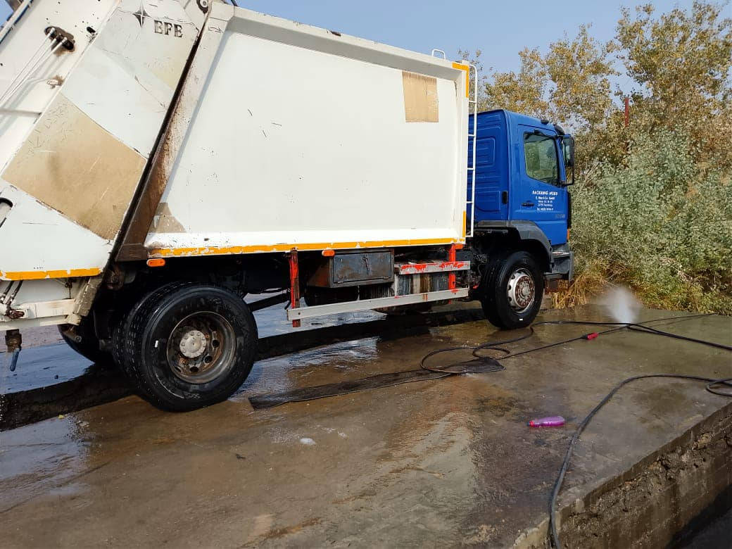 كابسة اتيكو 10برقي مكينه ستة كير 100 رقم راسط الماني سعر 150ورقة وبيهم مجال شراي ***********
