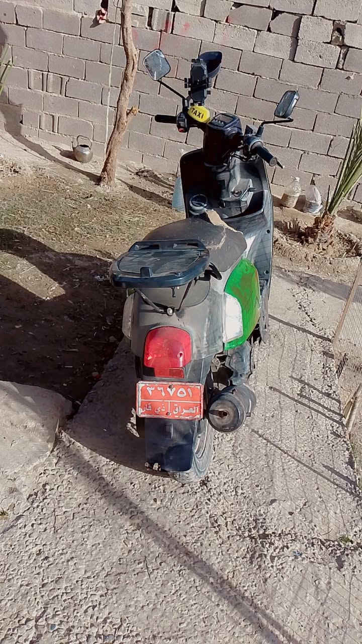 السلام عليكم دراجه بوليس نازل للبيع دراجه قفل اكسن دراجه ما مفتوحه دراجه نظيفه لا تنقيص لا تبخير مكانه حي البتول بالكهربائياته شغاله دراجه نكره سلف نظيفه سعرها 550 وبيها مجال ***********
