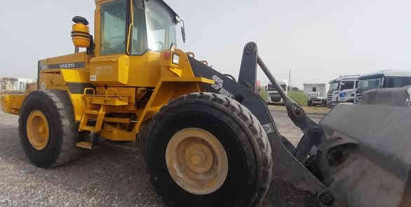 للبيع - بۆ فرۆشتن
———————
شفل : VOLVO
حجم : L120C
دخول  :بصرا
مکان   :اربیل قضا ٕخبات معرض باران
—————————
بۆ زانیاری زیاتر پەیوەندی بکەن بەم ژمارە تەلەفۆنە 

***********
***********
