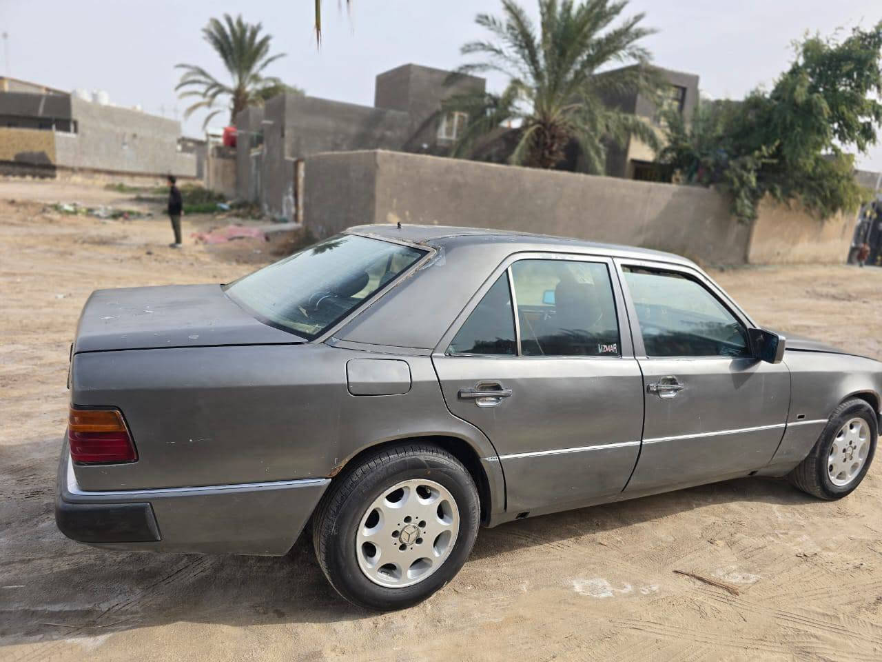 سلام عليكم ورحمة الله وبركاتة 
مارسدس دب اصل 92 بغداد 
گير مكينه بطه وتبريد باحاله جديده 
تحويل مباشر 
سعر مناسب اتصل  
***********
