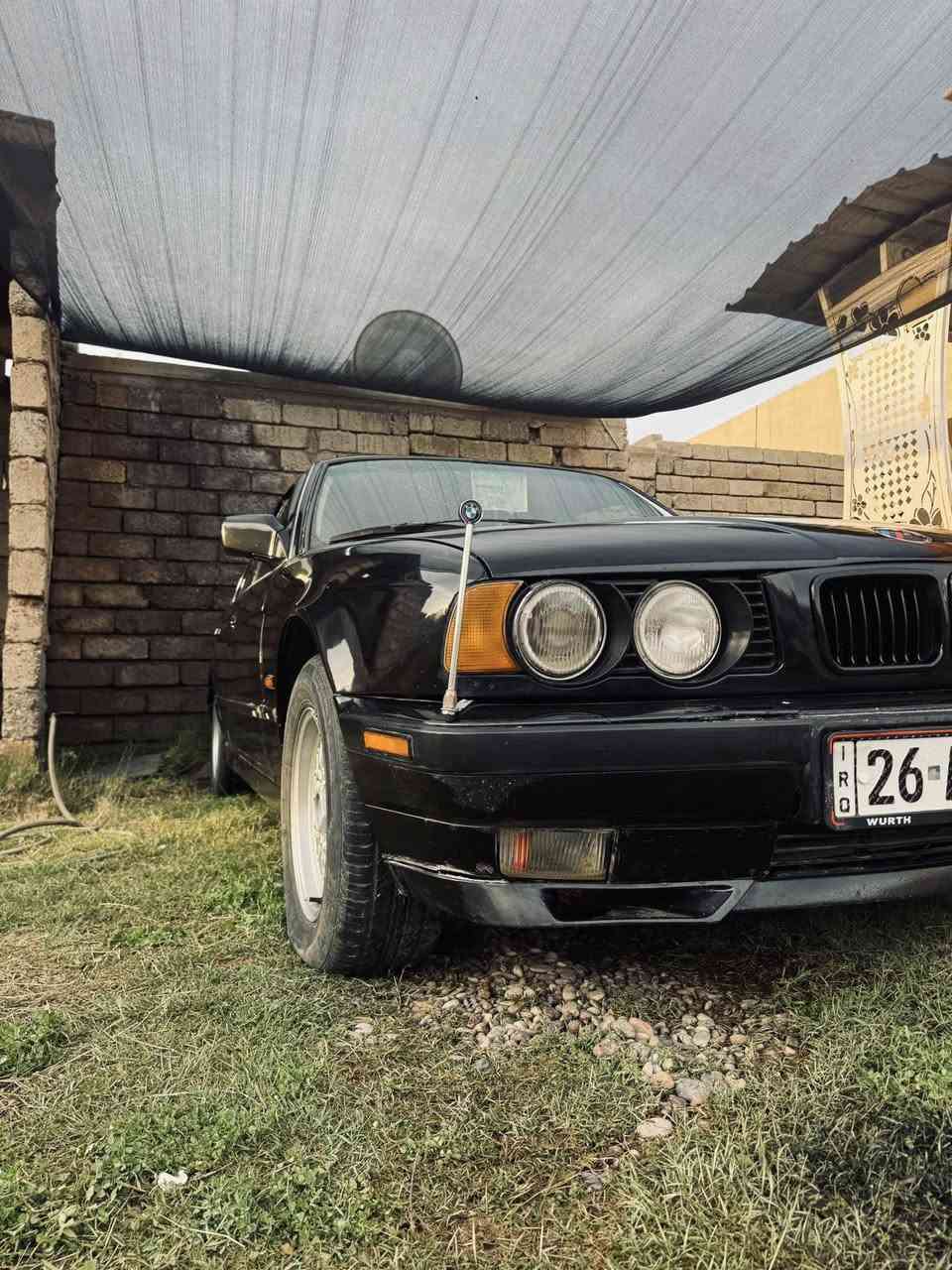 السلام عليكم BMW 520 1990
محرك فل 25 كير ميكانيك (كير و محرك شرط ) سنوية لل2030 صبغ عام جمالية شرط بدون ضربة و معجون سيارة حلوه و نظيفة و معمرة تعمير مضبوط سيارة كلها شغالة 
السعر 48 العنوان صلاح الدين الشرقاط يرهم مراوس و انطي فرق للاستفسار ***********
