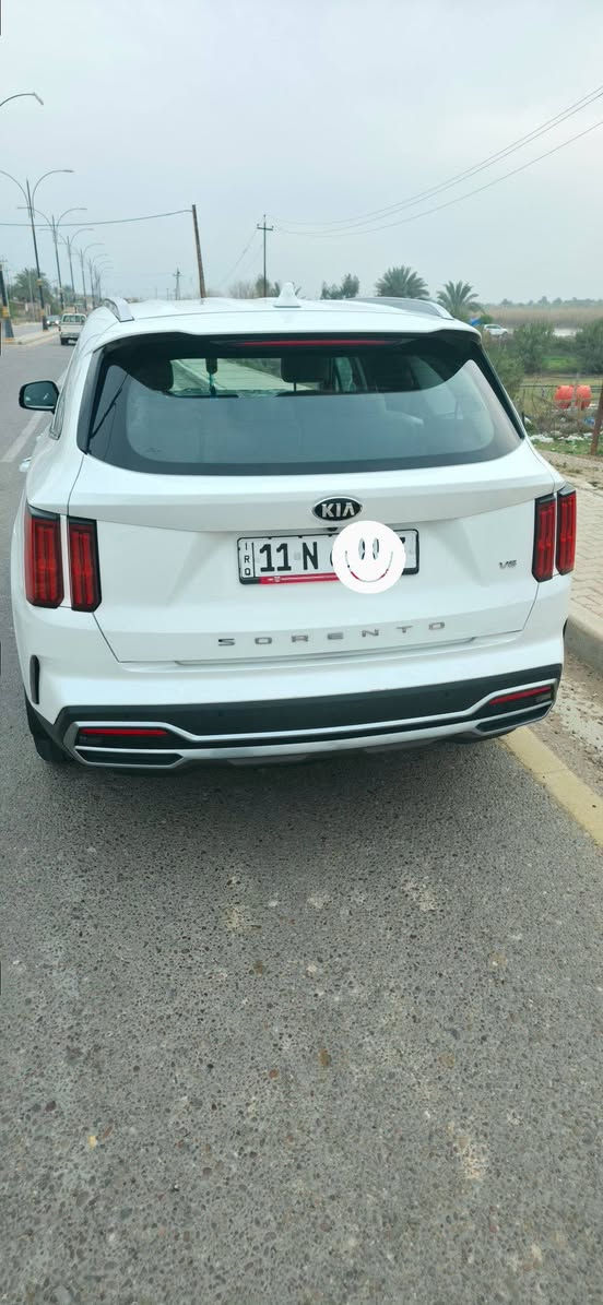 السلام عليكم سورنتو 21 خليجي رقم بغداد 
فول عدا البانوراما 

بصمه 

تشغيل عن بعد

جنطه كهرباء 

كراسي كهرباء 

بردات خلفيه 

تحكامات 

شفتات استيرن 

6 سلندر 

7 راكب 

3 قطع تبريد 

ماشيه 54

مكان صلاح الدين قضاء بلد***********
