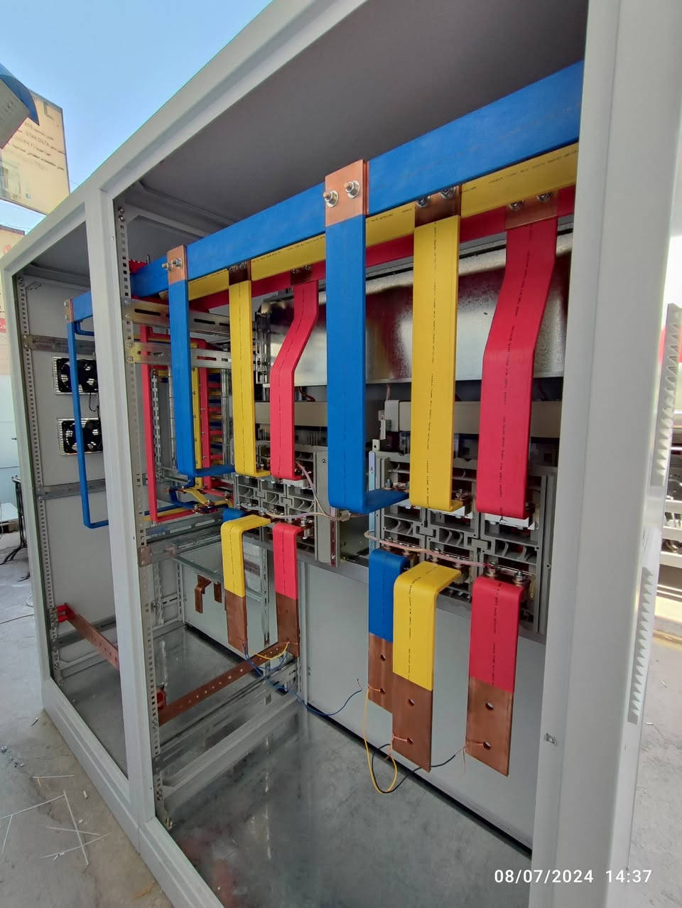 السلام عليكم  اللهم صل على محمد وال محمد...

⚡
 مجموعه من اعمالنا بوردات كهربائية بور توزيع كونترول

⚡💡🪛
مستعدون لتنفيذ كافة اعمال البوردات الكهربائية 
وصيانة جميع خطوط الانتاج والمكائن الصناعية 
كلاسيك كونترول و plc

 

 

⚡⚠️💯ضمان 
⚡⚠️💯صيانه 
⚡⚠️💯سرعه في الانجاز 
⚡⚠️💯دقه في العمل 
⚡⚠️💯استشارات هندسيه 
⚡⚠️💯اعطاء افضل الحلول 
.

للتواصل معنا على الارقام التاليه 
***********📱📱  
***********  

الموقع 
مجمع سيد مأمون التجاري 🪛🪛🇮🇶
