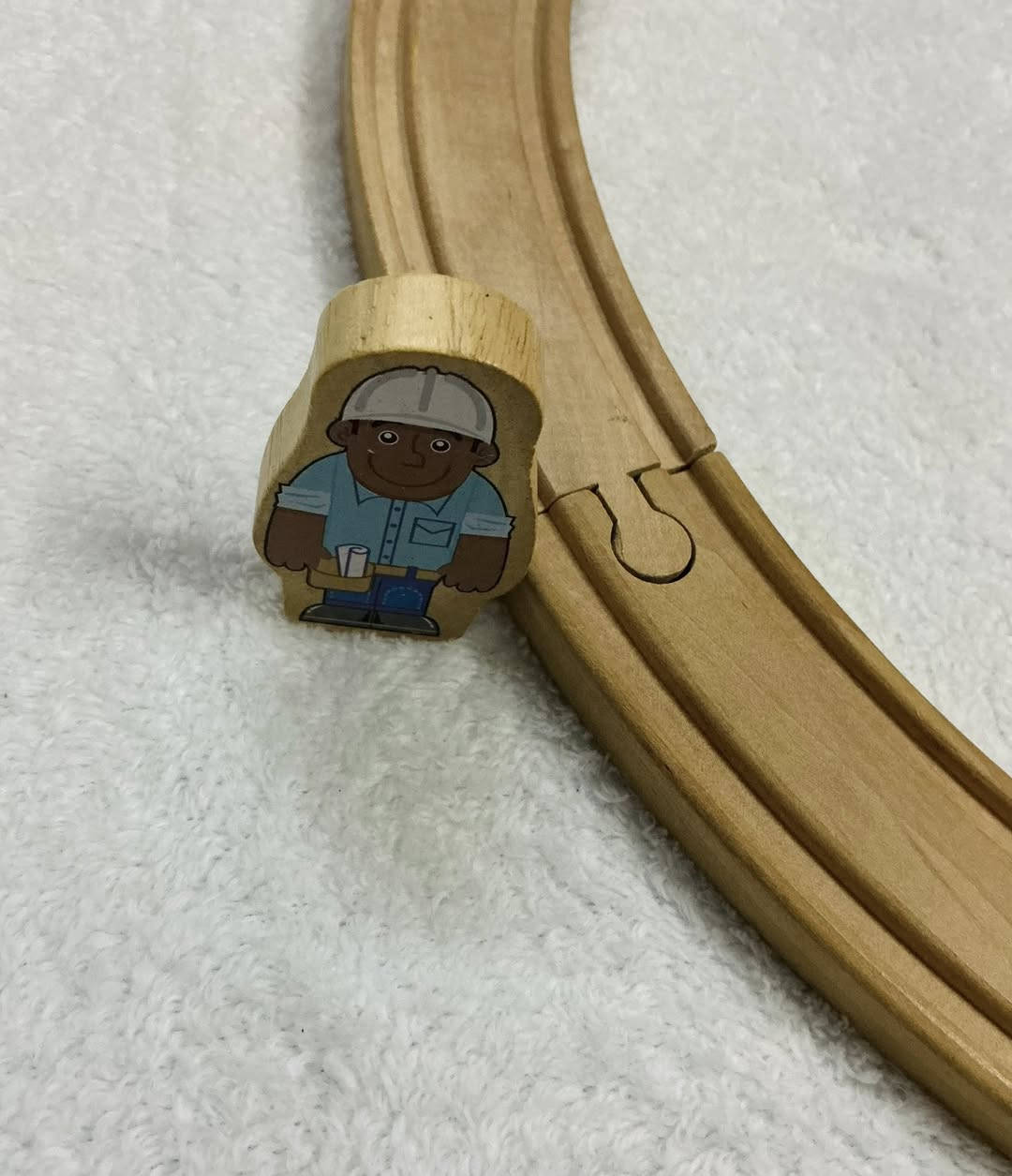 سكة قطار خشبي مع قطارات خشبيه مغناطيس اشكال الحيوانات ، باله اوربي 
🍓السعر (6) الف دينار..

💥العدد 14 قطعه 
#سكه #سكة_قطار #سكة_قطار_خشبي #قطارات #قطار_خشبي #العاب #العاب_خشبيه #العاب_اوربيه


**إذا كنت صاحب هذا الإعلان وتريد حذفه لأي سبب، رجاءا أرسل رسالة إلى الدعم الفني**