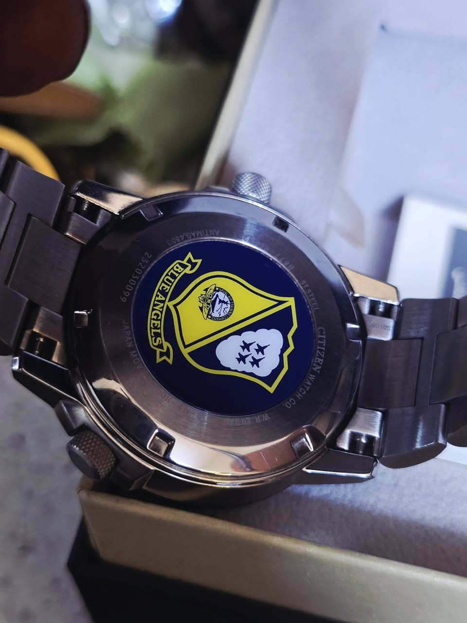 ستيزين بلو انجل 
إيكو درايف شحن ضوئي 
ياباني اصلي 
رنك داخلي متحرك 
سنتر جي ام تي 
اميال لامينوس 
نظيفه  ك الجديد مع العلبه الأصلي والضمان 
قطر ٤٣

٢٥٠ دولار 
المكان اربيل 
يوجد توصيل 

Samer Akeel AlJboory 
https://www.tiktok.com/@samerakeelwatch?_r=1&_t=ZS-92XzzfzgLln


**إذا كنت صاحب هذا الإعلان وتريد حذفه لأي سبب، رجاءا أرسل رسالة إلى الدعم الفني**