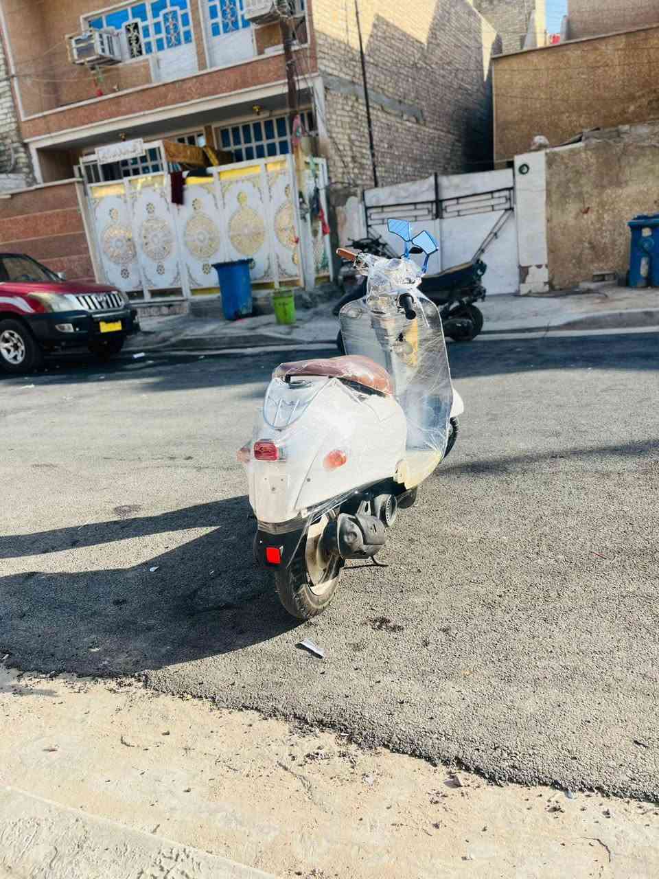 السلام عليكم دراجه للبيع دراجه نضيفه سلف هندر مكينه كهربائيات كامله نضيفه دراجه فحل مكينه بلادي خير من الله *********** بكاني بغداد الشعب السعر ب300
